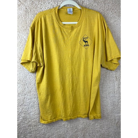 Gildan Other - Moose Crossing The Maine Way Men's Sz XL  Yellow Short Sleeve T-Shirt